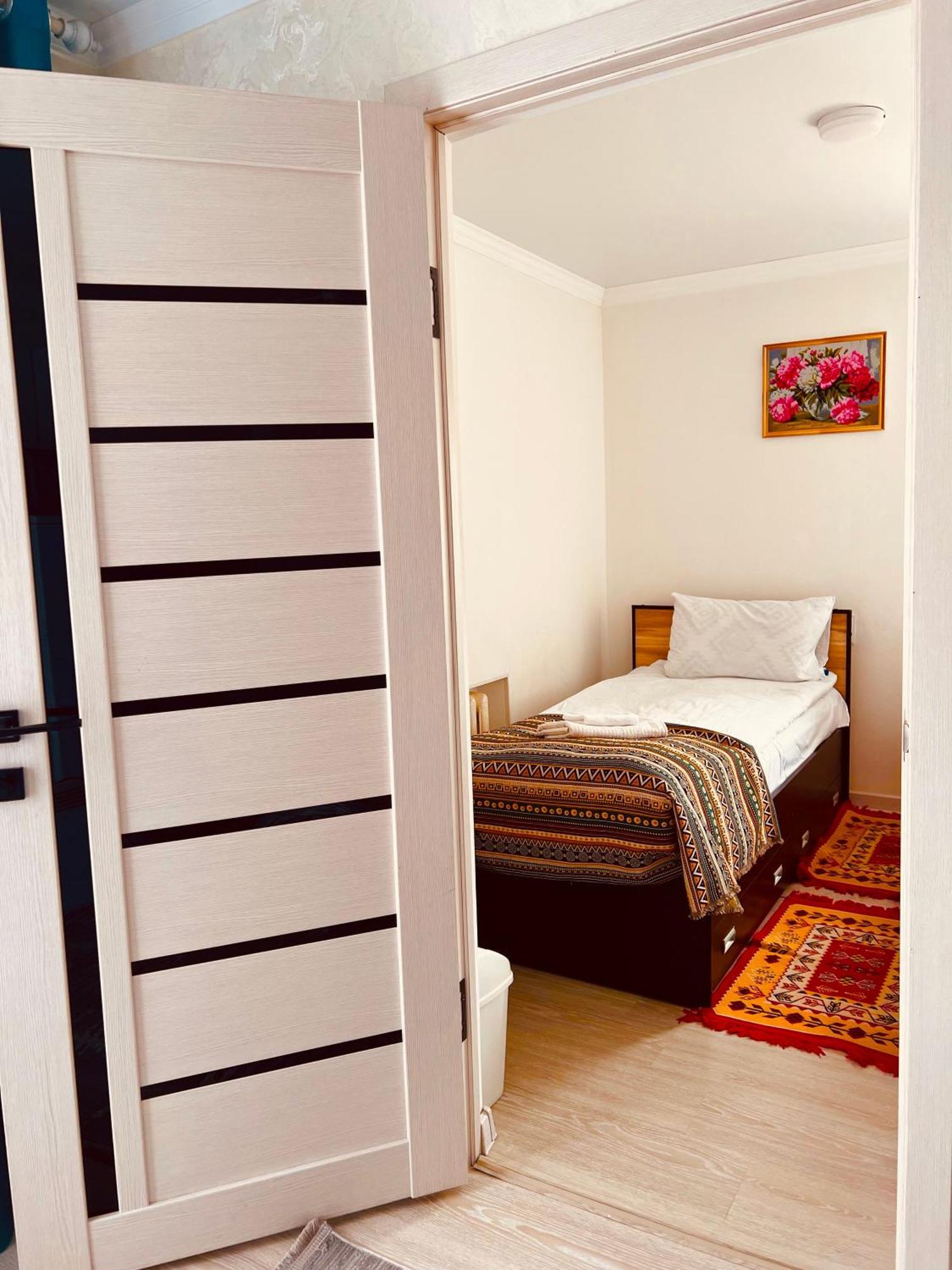 Tumar Guest House Naryn Extérieur photo