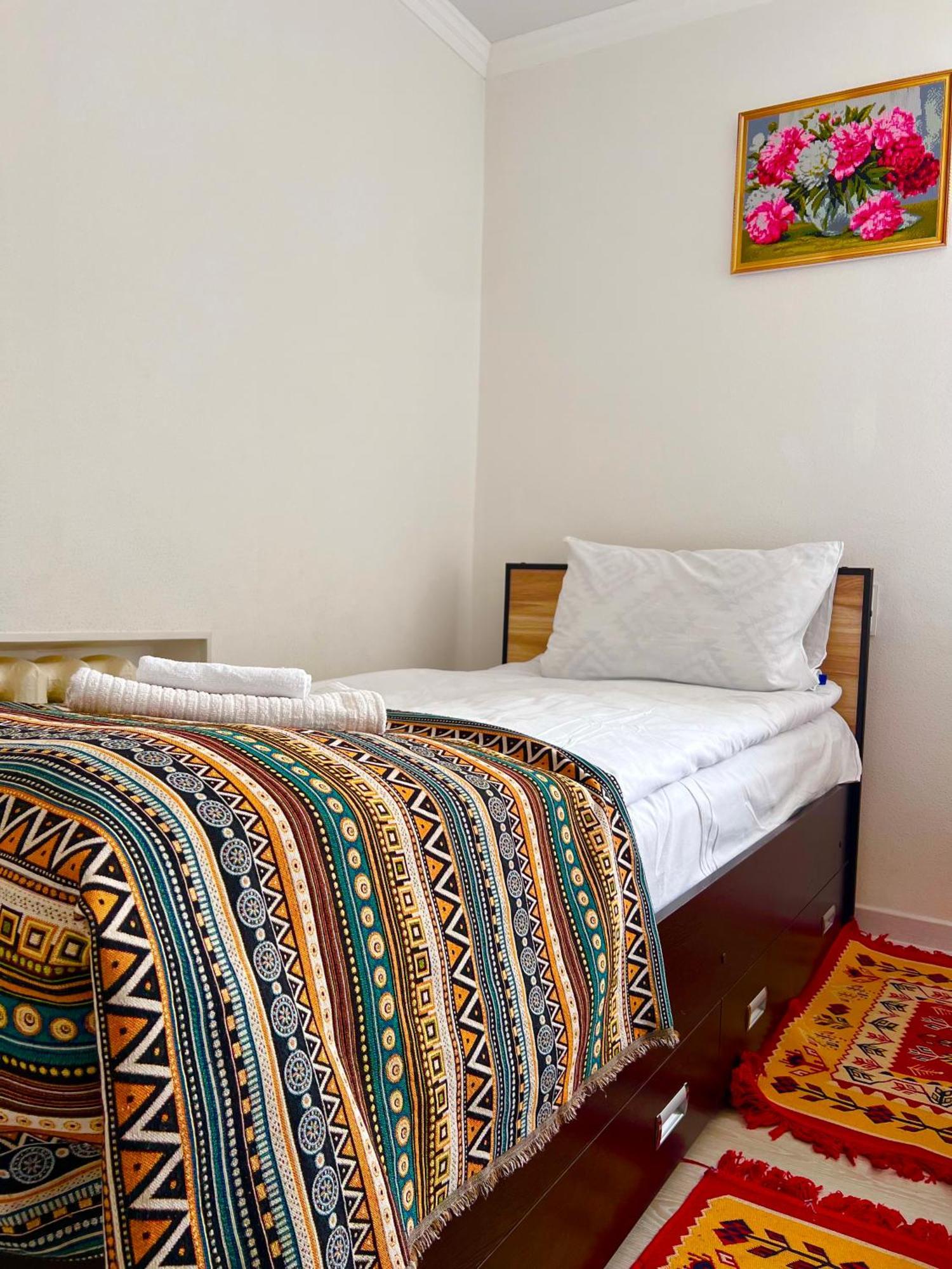 Tumar Guest House Naryn Extérieur photo